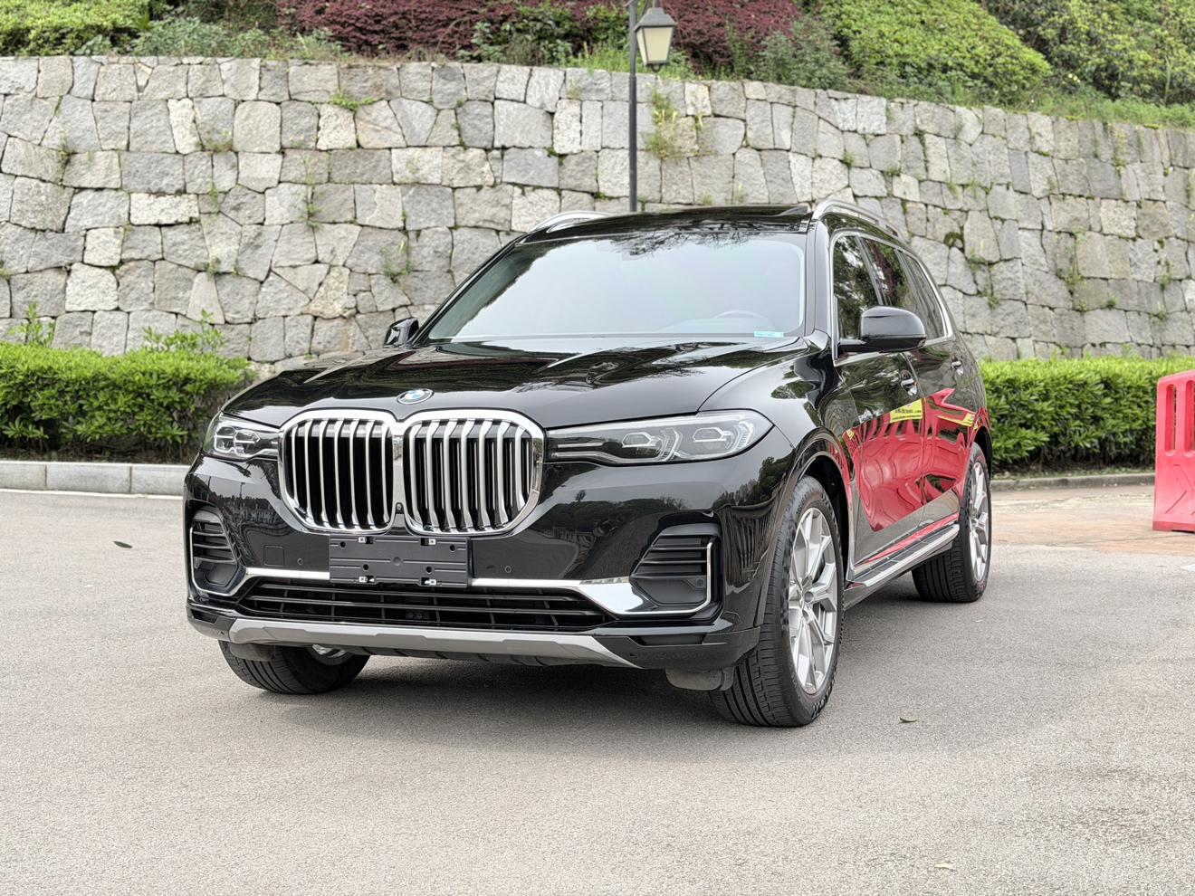 BMW X7 2021 xDrive40i Leading hao hua tao zhuang