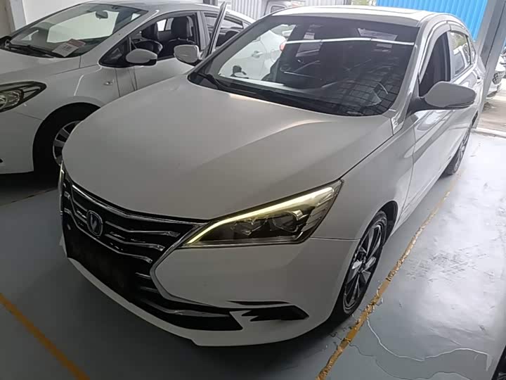 Changan Eado DT 2018 1.6L МКПП shu xiang xing
