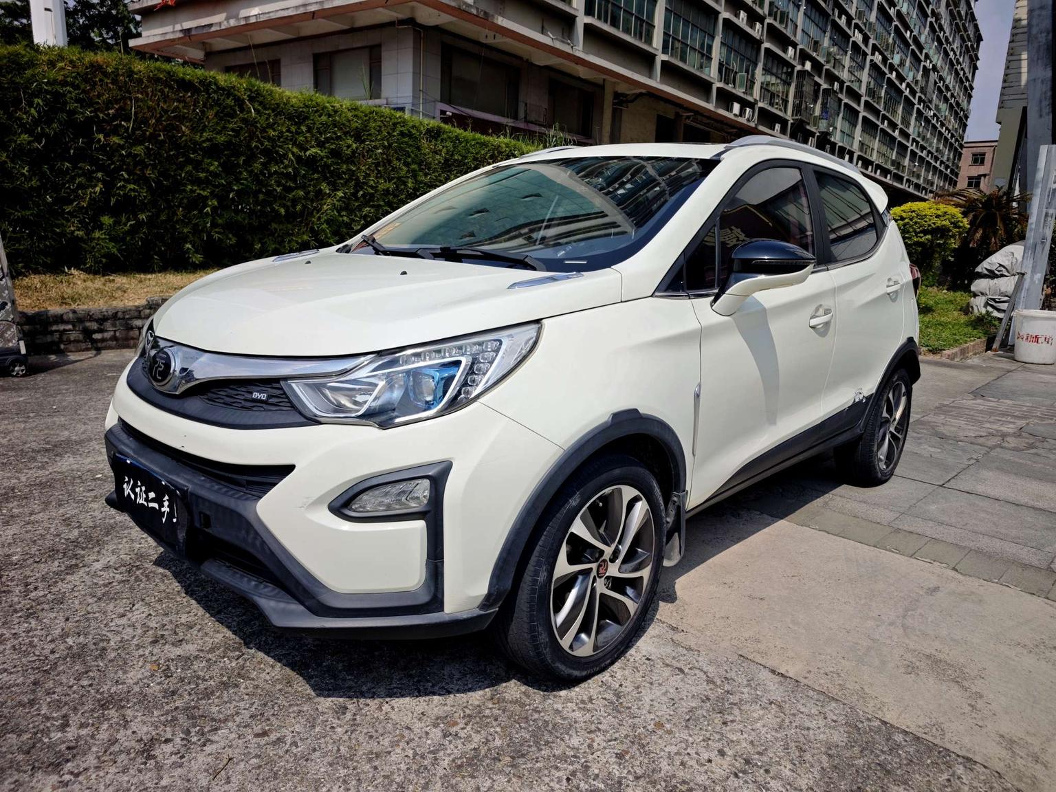 BYD Yuan 2017 1.5L МКПП quan jing tian chuang ban