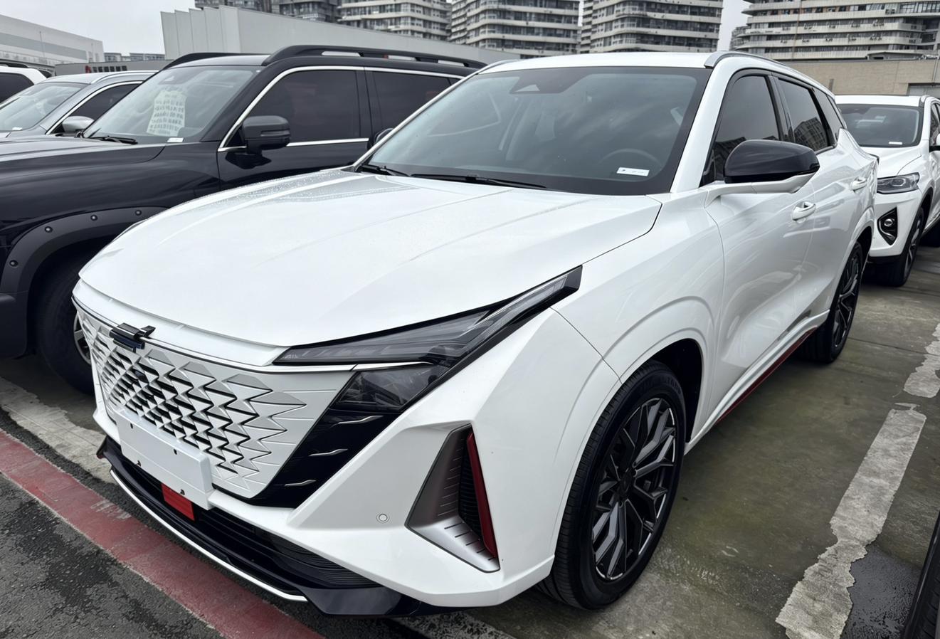 Changan Oshan Z6 2023 lan jing 1.5T DCT zhi ling xing