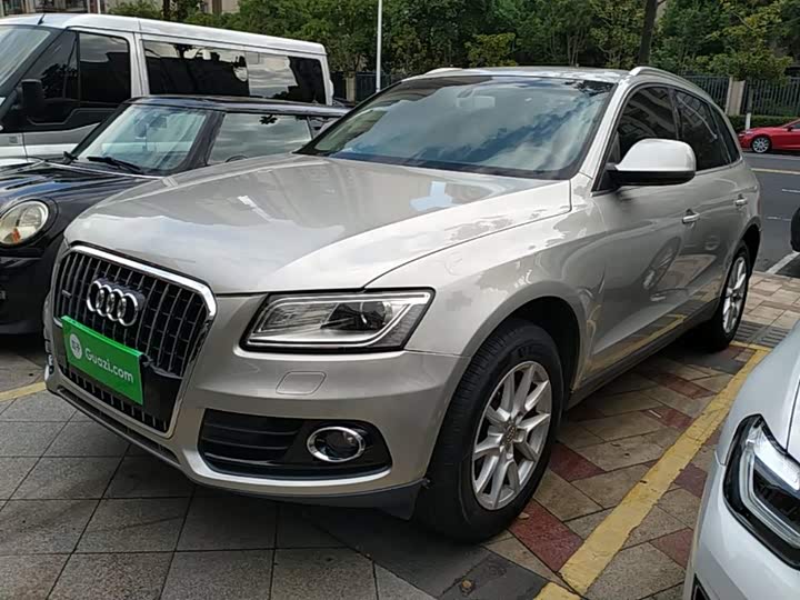 Audi Q5 2015 40 TFSI Progressive