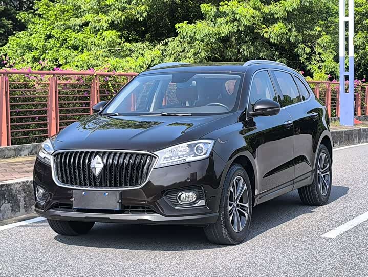 Borgward BX7 2016 28T liang qu Luxury 5 seats