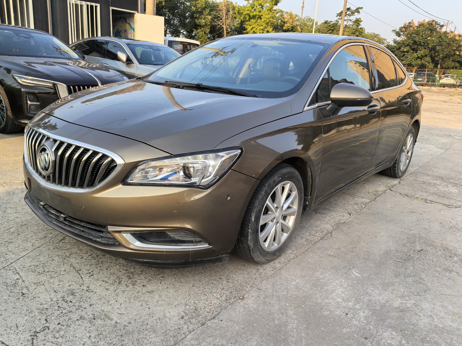 Buick Verano 2015 san xiang 20T Dual-clutch Elite
