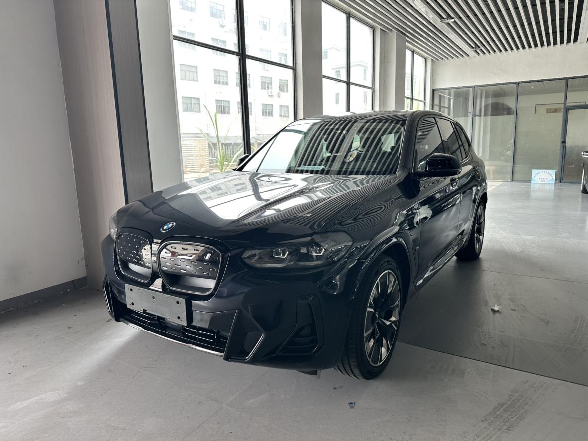 BMW iX3 2023 Leading
