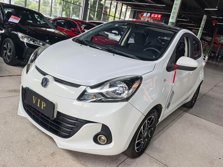Changan BenBen 2015 1.4L МКПП Люкс guo V
