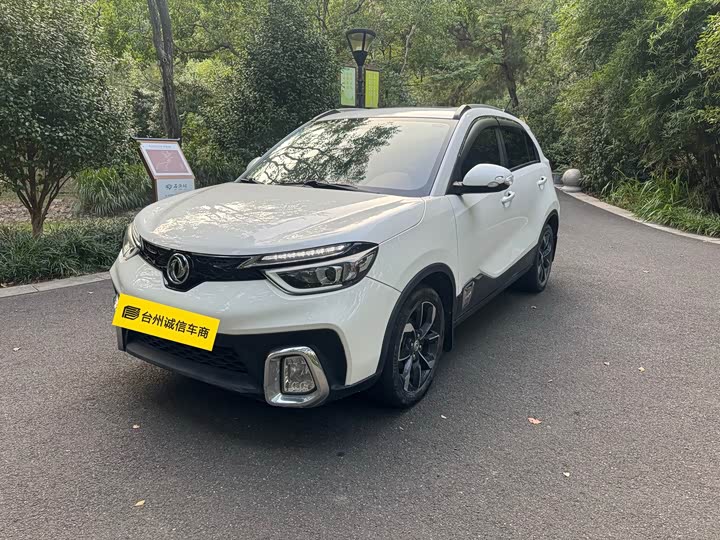Aeolus AX4 2018 1.6L МКПП chao shang xing tian chuang ban