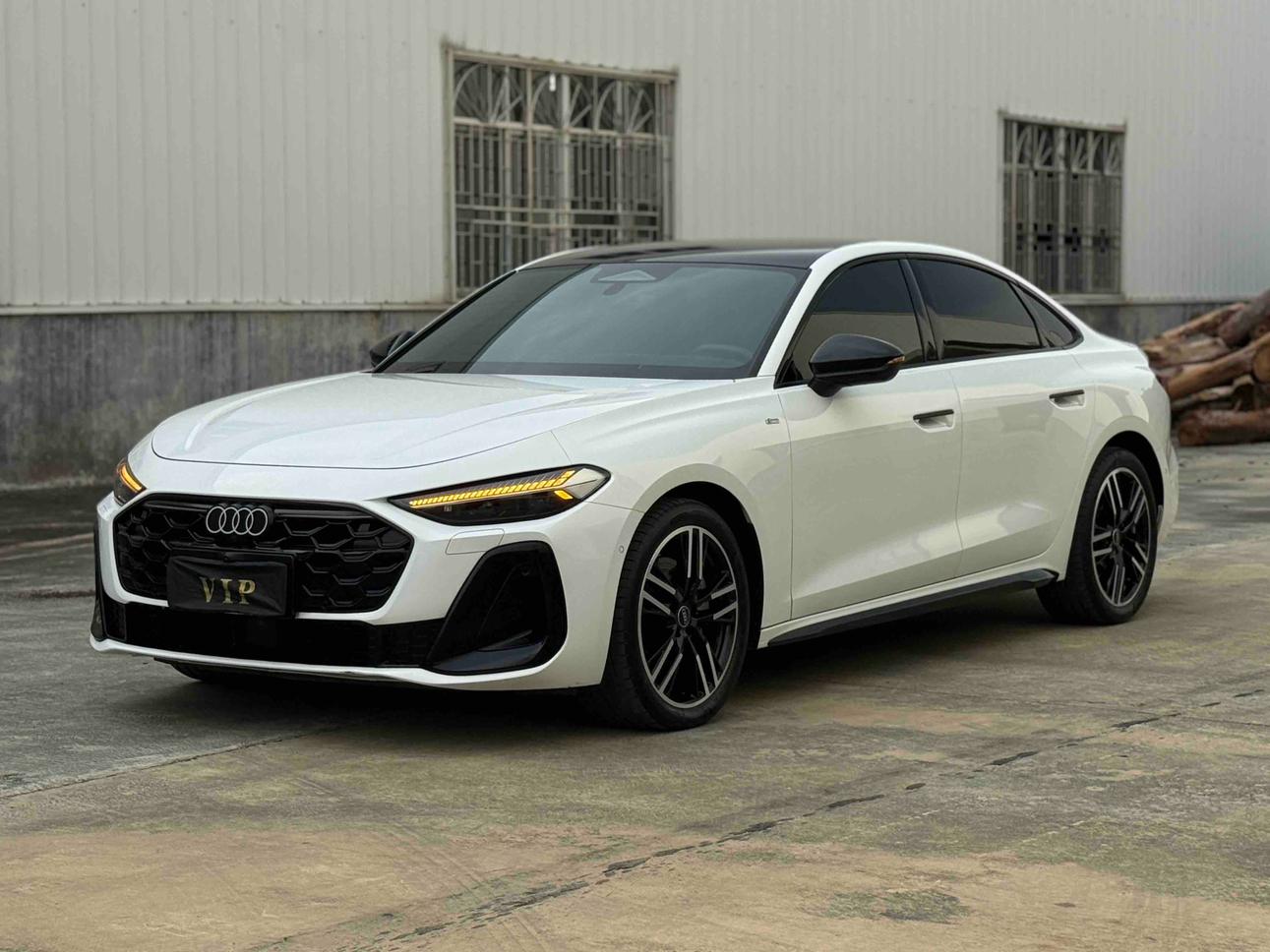 Audi A5L 2026 2.0T yun dong ban Plus