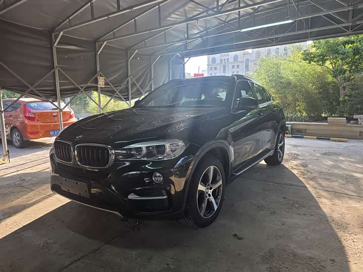BMW X6 2015 xDrive35i Leading