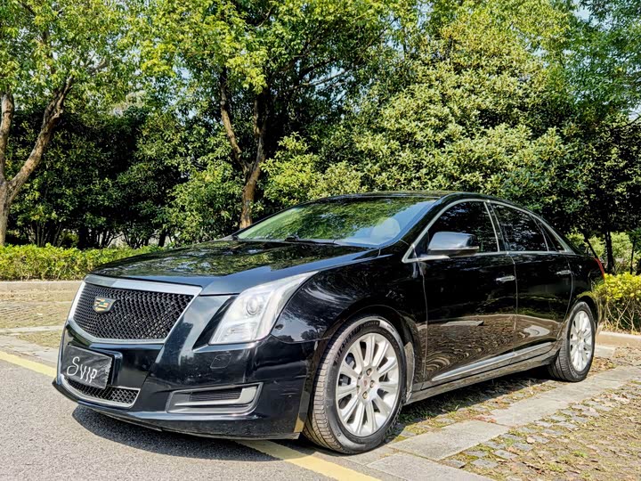 Cadillac XTS 2015 28T Комфорт