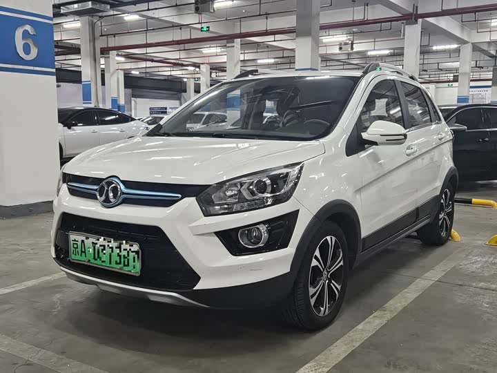 BAIC EV EX 2018 EX 360 xin chao ban
