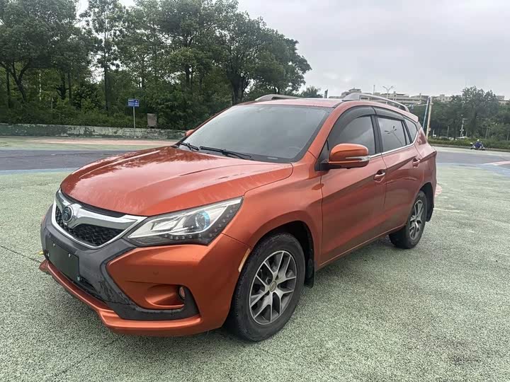 BYD Song 2016 1.5TI МКПП Люкс