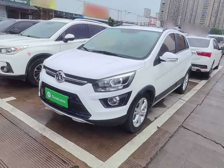 BAIC Senova X25 2015 1.5L МКПП Комфорт