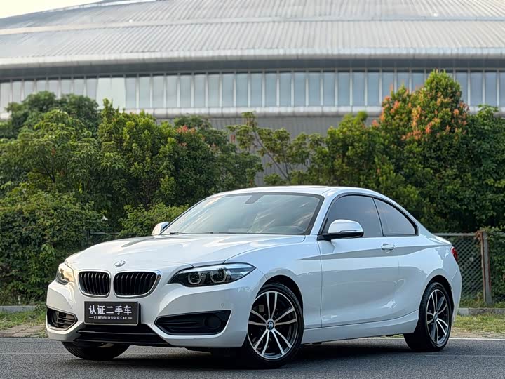 BMW 2 Series 2018 220i yun dong she ji tao zhuang