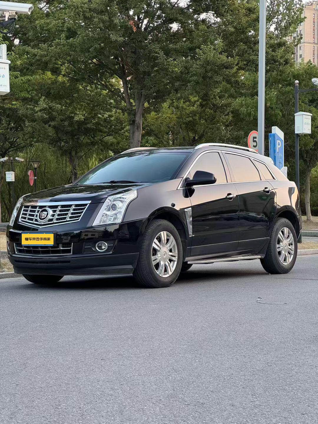 Cadillac SRX 2014 3.0L Elite