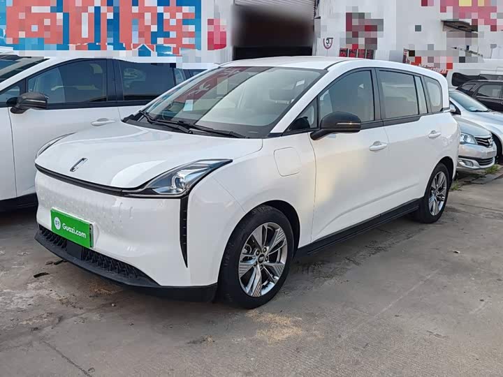 Bestune NAT 2022 shu xiang chu xing ban 100kW 425km