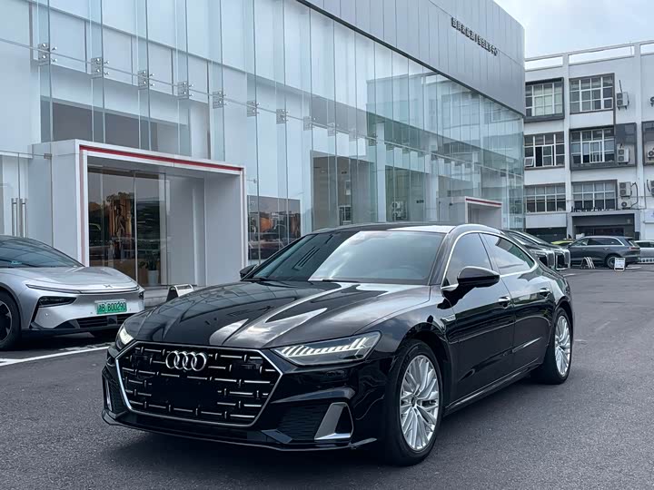 Audi A7L 2024 45TFSI S-line zhu meng xing liu jing tao zhuang