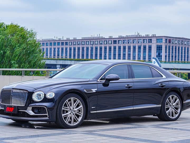 Bentley Flying Spur cha dian hun dong 2022 2.9T V6 Hybrid
