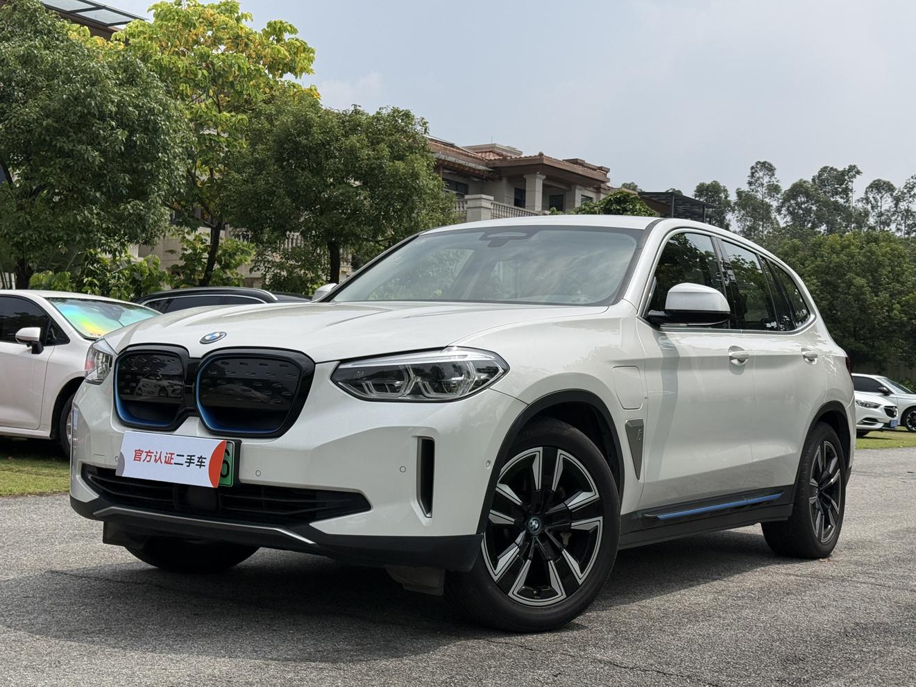 BMW iX3 2021 gai Leading