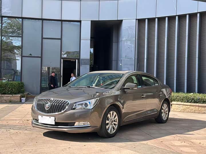 Buick LaCrosse 2013 2.4L SIDI jing ying Комфорт