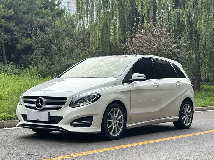 Mercedes-Benz B-Class 2015 B 200 dong gan xing