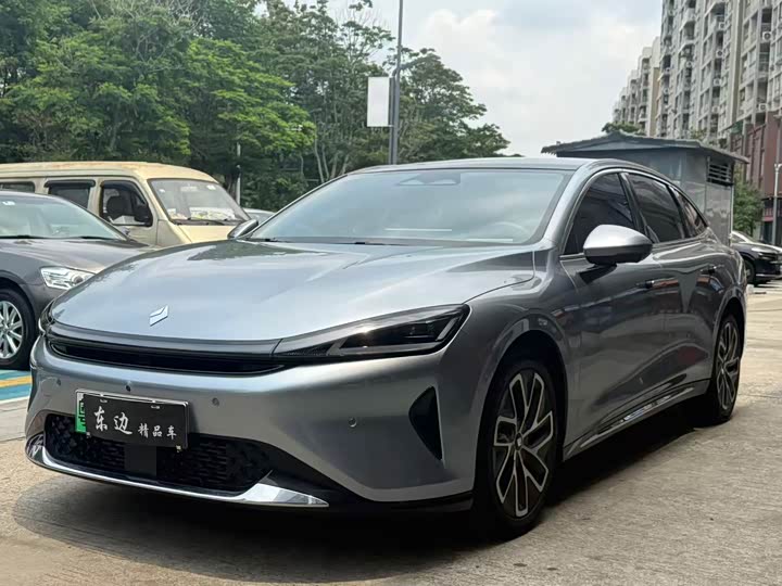 Baojun xiang jing 2025 cha hun 140km Luxury