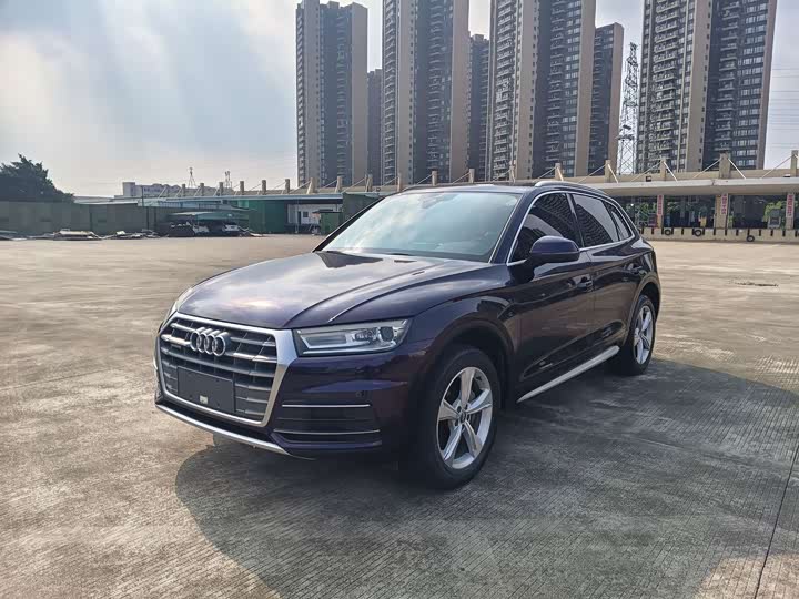 Audi Q5L 2018 40 TFSI rong xiang Progressive China VI