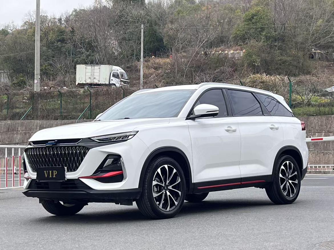 Changan Oshan X7 PLUS 2023 chang xiang ban 1.5T АКПП ling hang xing
