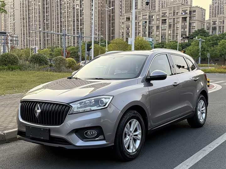 Borgward BX7 2016 28T liang qu Luxury 5 seats