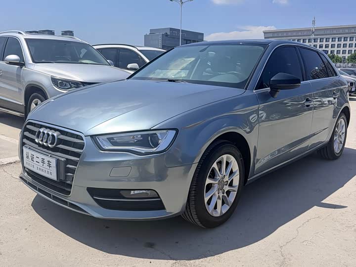 Audi A3 2014 Sportback 35 TFSI АКПП Style