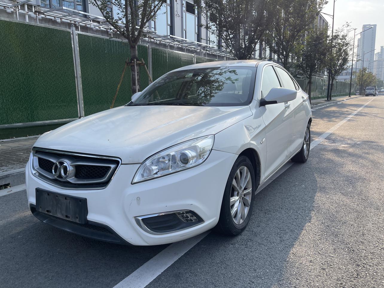 BAIC shen bao D50 2016 1.5L CVT jing ying ban