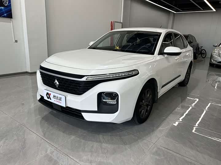 Baojun RC-5 2020 1.5L CVT zhi yao Elite
