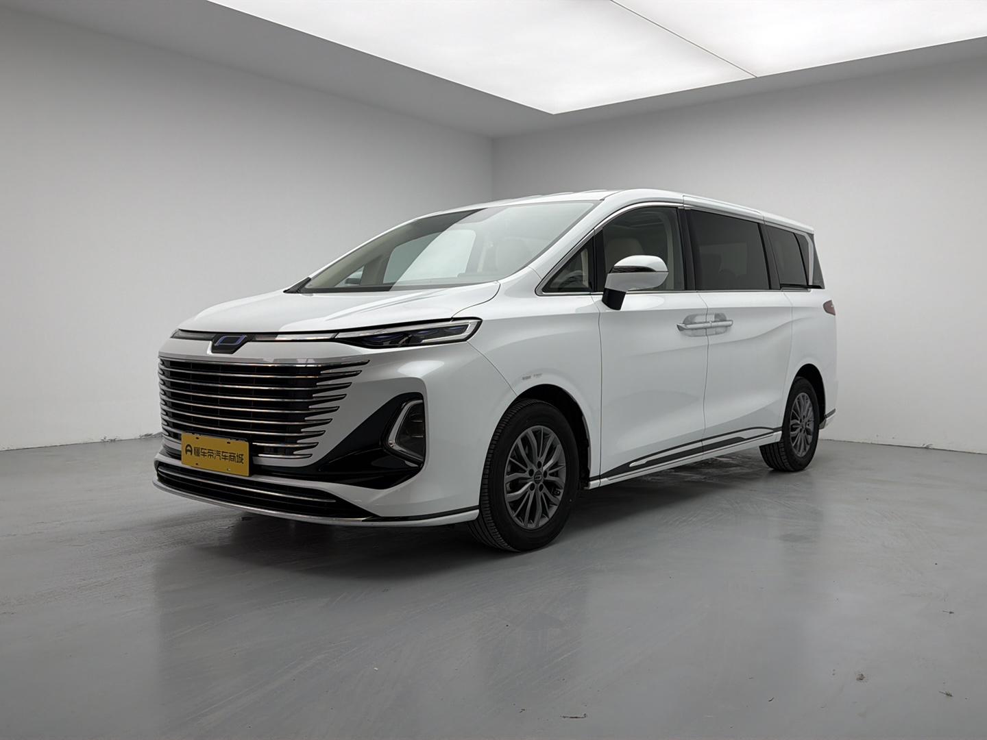 Bestune M9 2023 zun xiang xing