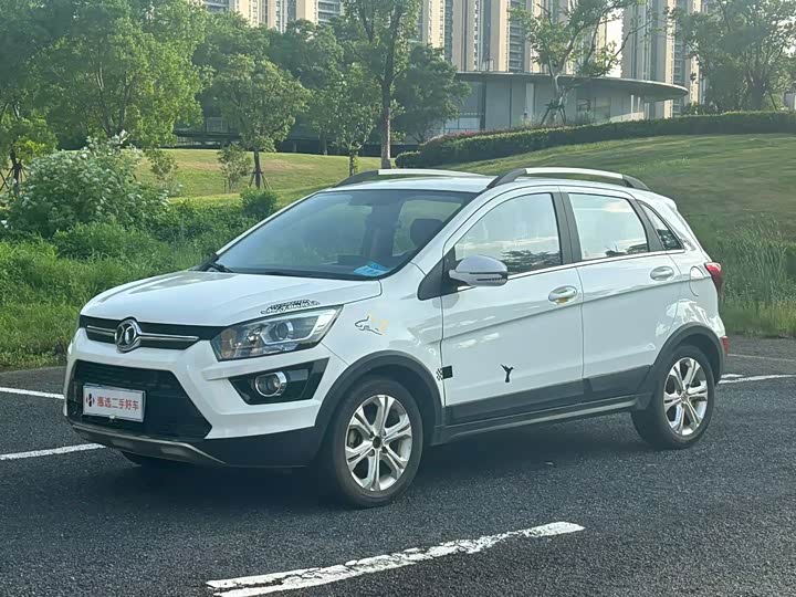 BAIC Senova X25 2015 1.5L МКПП Комфорт