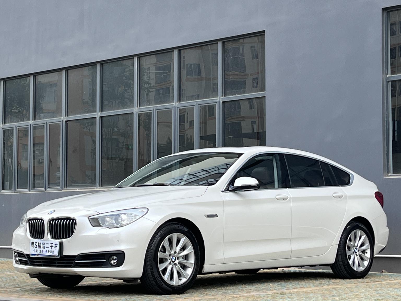 BMW 5 Series GT 2015 528i Люкс