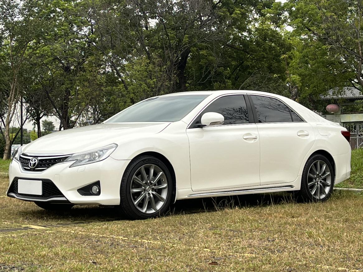 Toyota Mark X 2013 2.5V shang rui ban