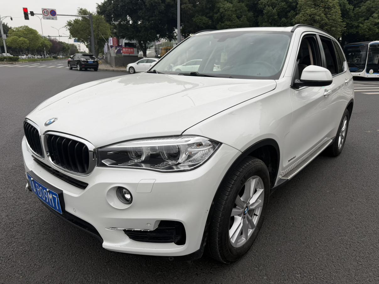 BMW X5 2014 xDrive35i Leading