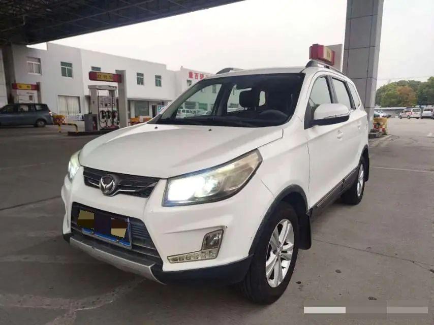 BAIC Huansu S3 2015 1.5L Комфорт guo V