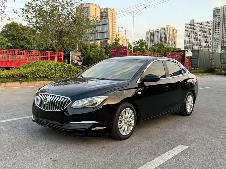 Buick Excelle GT 2015 15N МКПП Elite