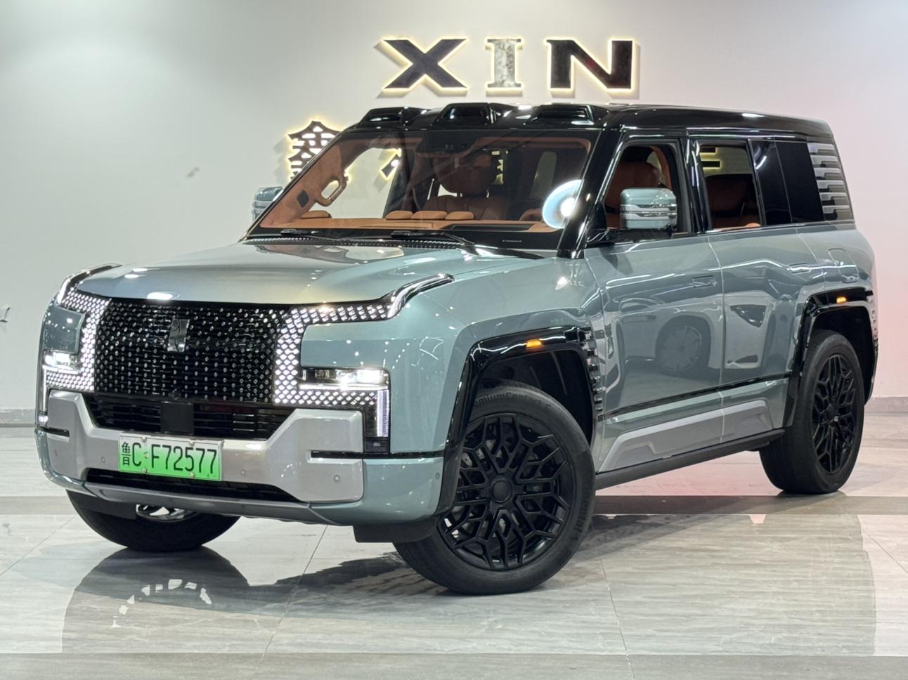 Yangwang U8 2023 Luxury