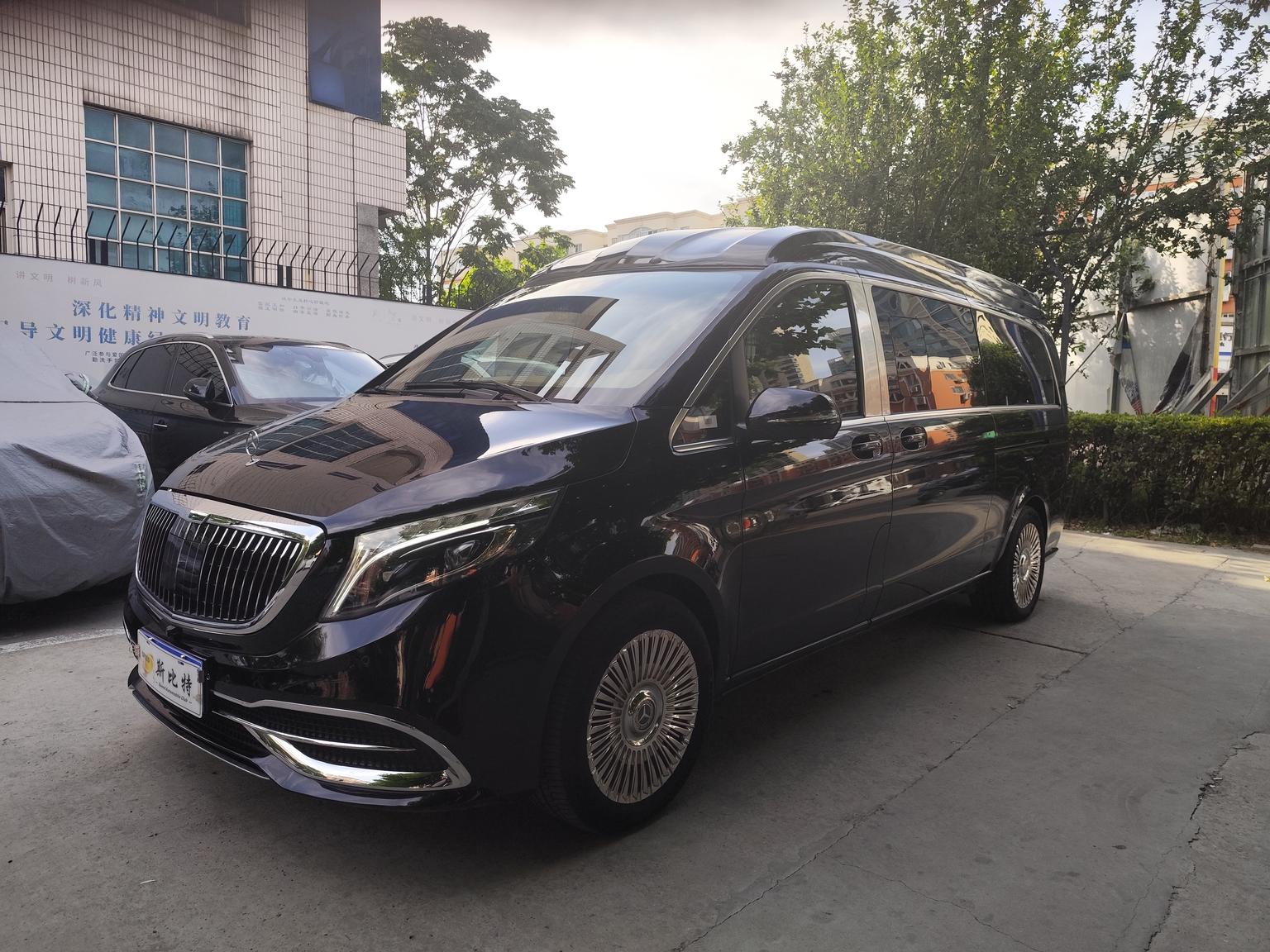xiao ao qi che xiao ao V-Class 2022 ba sai luo na ban