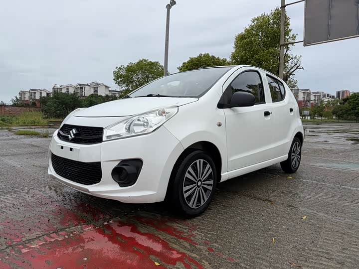 Suzuki ao tuo 2015 1.0L МКПП xian ding xing