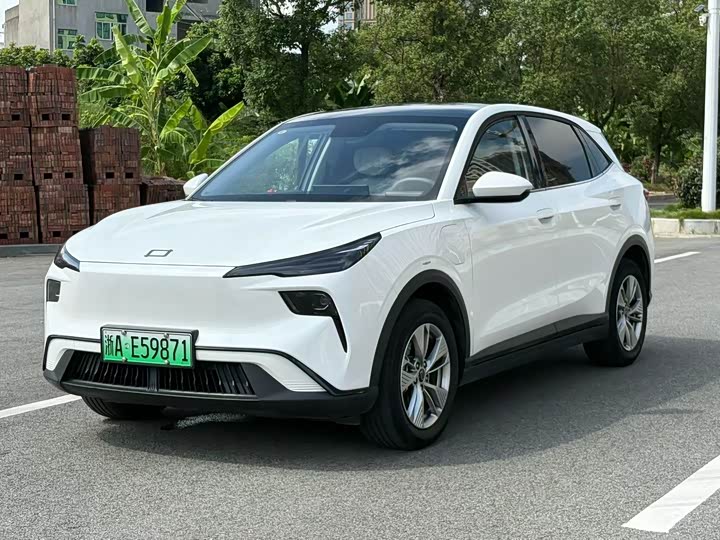 Bestune yue yi 03 2025 445km xin yue ban