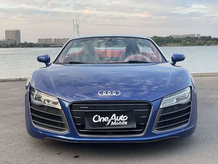 Audi R8 2014 Spyder 5.2 FSI quattro