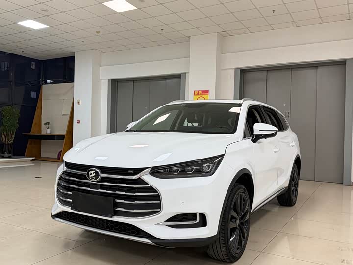 BYD Tang 2018 2.0T АКПП zhi lian Премиум 7 seats guo V