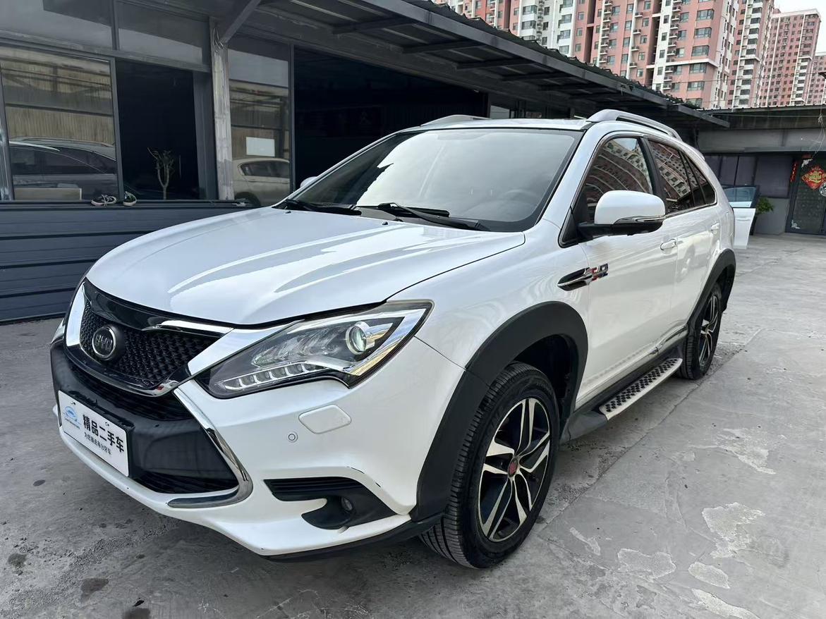 BYD Tang DM 2015 DM 2.0T AWD Flagship