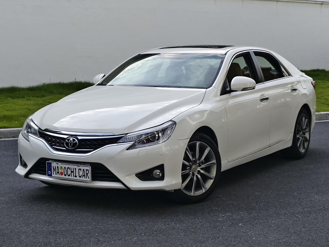 Toyota Mark X 2013 2.5V jing rui ban