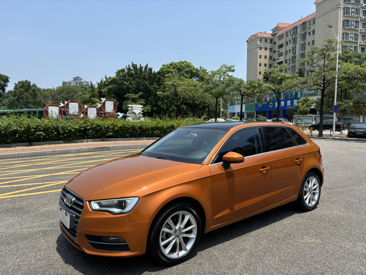 Audi A3 2014 Sportback 35 TFSI АКПП Комфорт