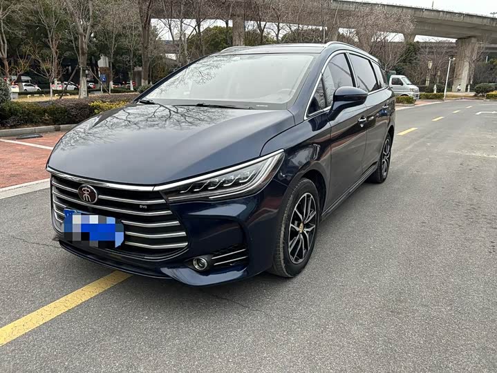 BYD Song MAX 2017 1.5T АКПП zhi lian Elite 7 seats