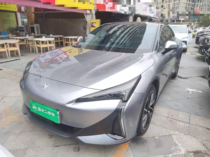 ARCFOX Alpha S 5 2025 gai 560MAX 185kW