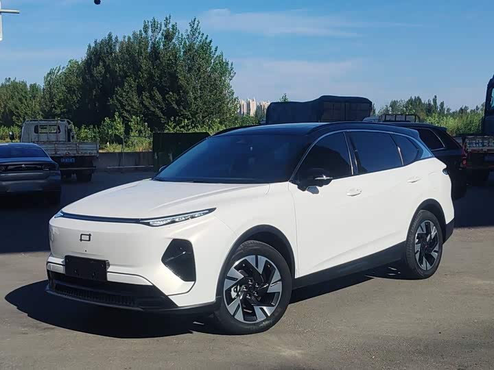 Bestune yue yi 07 2025 210km you xiang ban